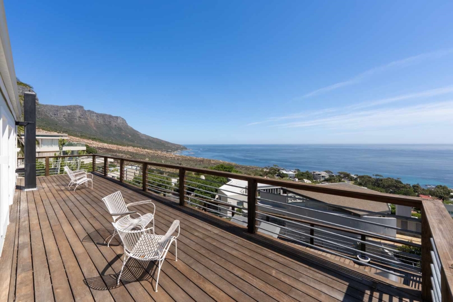6 Bedroom Property for Sale in Camps Bay Western Cape